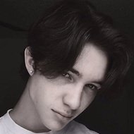 Cade Bowers, 24 (TikTok明星)