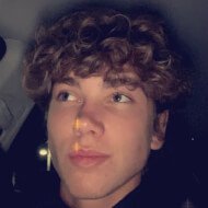 Cade Chalk, 23 (TikTok明星)