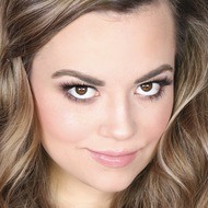 Cait B, 32 (TikTok明星)