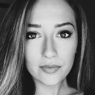 Caitlin Bea, 31 (YouTube明星)