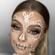 Caitlin Small, 21 (TikTok Star)