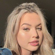 Caitlin Van Belle, 23 (TikTok明星)