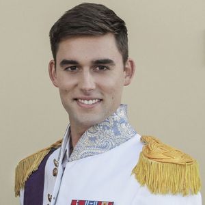 Callum Alexander, 33 (Movie Actor)