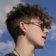 Camb, 25 (Instagram Star)