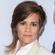 Cameron Esposito, 42 (Comediante)