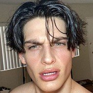 Cameron Porras, 25 (Instagram明星)