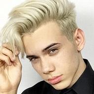 Cameron Pulido, 27 (YouTube明星)