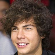 Cameron Quiseng, 33 (Bassist)