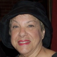 Camille Saviola (1950 - 2021) (电视女演员)