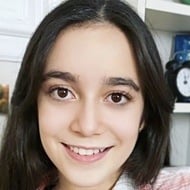 Canal da Lelê, 17 (YouTube Star)