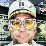 Captain Bling Bling, 37 (TikTok明星)