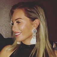 Carina Dahl, 40 (流行歌手)