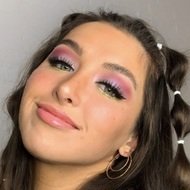 Carissa Gaughran, 27 (Toneelactrice)