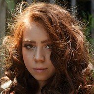 Carla Zuckerman, 27 (TV Actress)