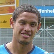 Carlos Eduardo, 36 (Футболист)