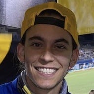 Carlos Eduardo Espina, 26 (Звезда Тиктока)