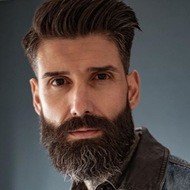 Carlos R. Costa, 45 (模特)