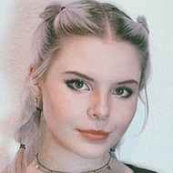 Carlotta Truman, 26 (Pop Singer)