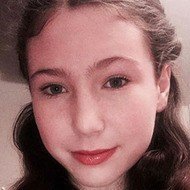 Carly Gendell, 21 (舞台女演员)