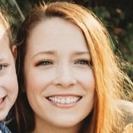 Carly Lassley, 32 (TikTok明星)