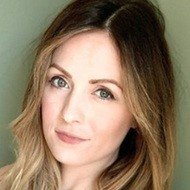 Carly Waddell, 38 (现实之星)