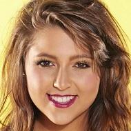 Caroline Kole, 28 (Country-Sänger)