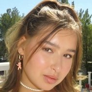 Caroline Ricke, 24 (YouTube Star)