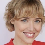 Carrie Barrett, 46 (电视女演员)