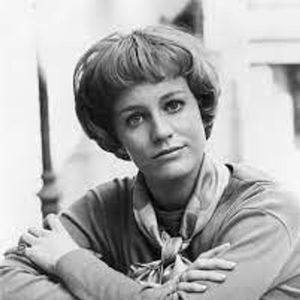 Carrie Snodgress (1945 - 2004) (電影女演員)