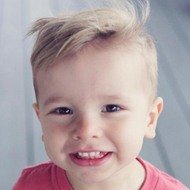 Carson Crosby, 9 (Star di YouTube)