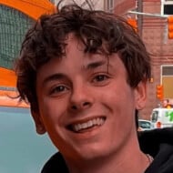 Carter Jamison, 20 (Estrella de Instagram)
