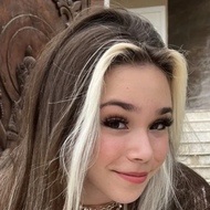 Catarina Dantas, 19 (TikTok Star)