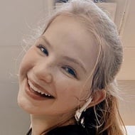 Catherine Rowland, 19 (Family Member)