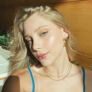 Ceci Roessler, 24 (TikTok明星)