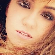 Celeste Kellogg, 31 (鄉村歌手)