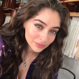 Cemre Baysel, 25 (电视女演员)