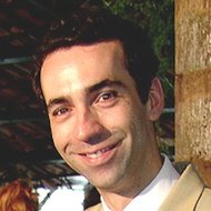 César Tralli, 54 (记者)