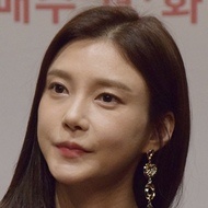Cha Ye-ryun, 40 (Movie Actress)