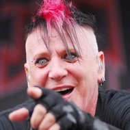 Chad Gray, 52 (金屬歌手)