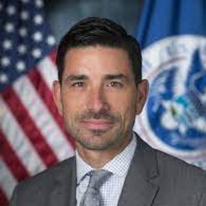 Chad Wolf, 49 (Politicus)