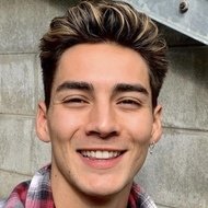 Chance Perez, 26 (Cantante pop)
