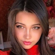 Chantelle Lee, 23 (Pop Singer)