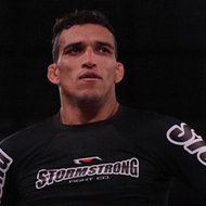 Charles Oliveira, 34 (MMA格斗手)