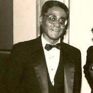 Charles R. Johnson, 75 (小说家)