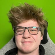 Charley Halford, 25 (Facebook明星)