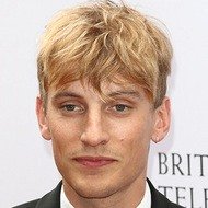Charlie Cooper, 33 (Comedian)