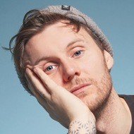 Charlie Drew, 37 (流行歌手)