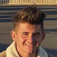 Charlie Gustard, 23 (TikTok明星)