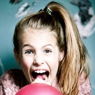 Charlotte Zone, 20 (流行歌手)