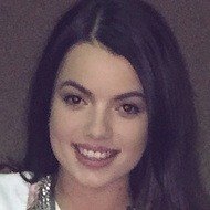 Charnie Reeves, 32 (Blogger)